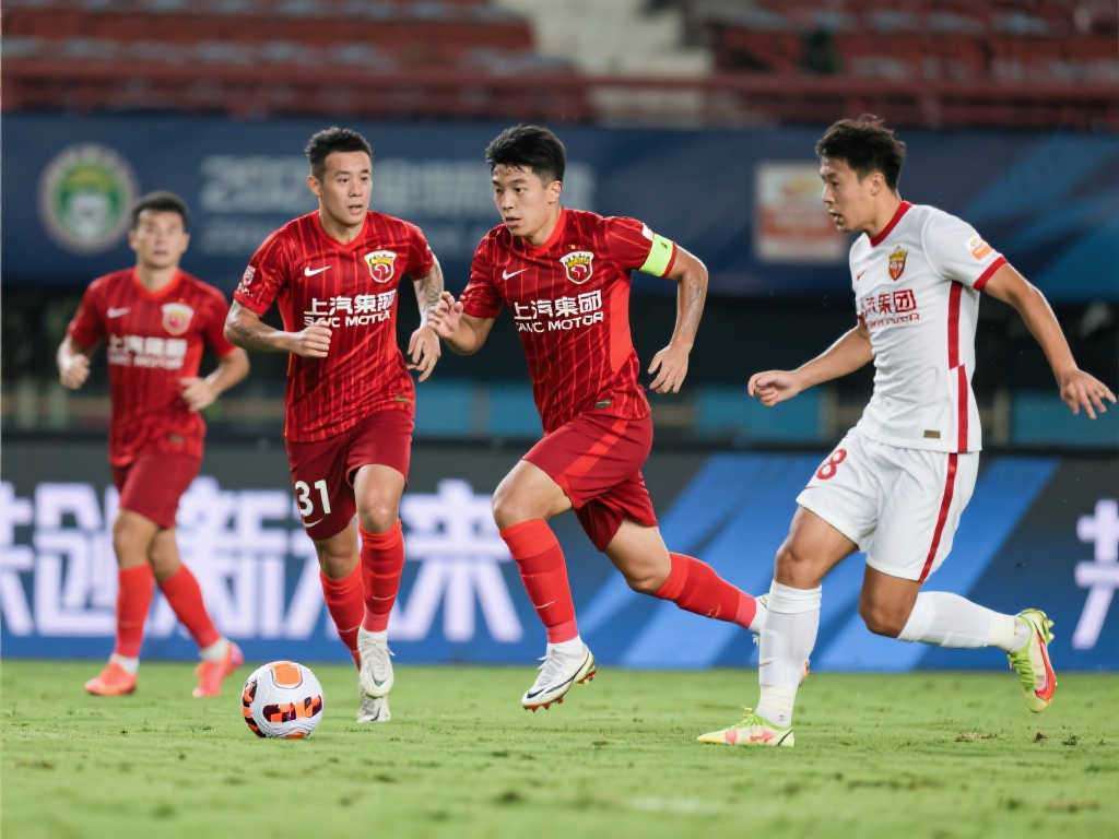 中超第四轮战况解析：各队发挥与比赛结果深度剖析